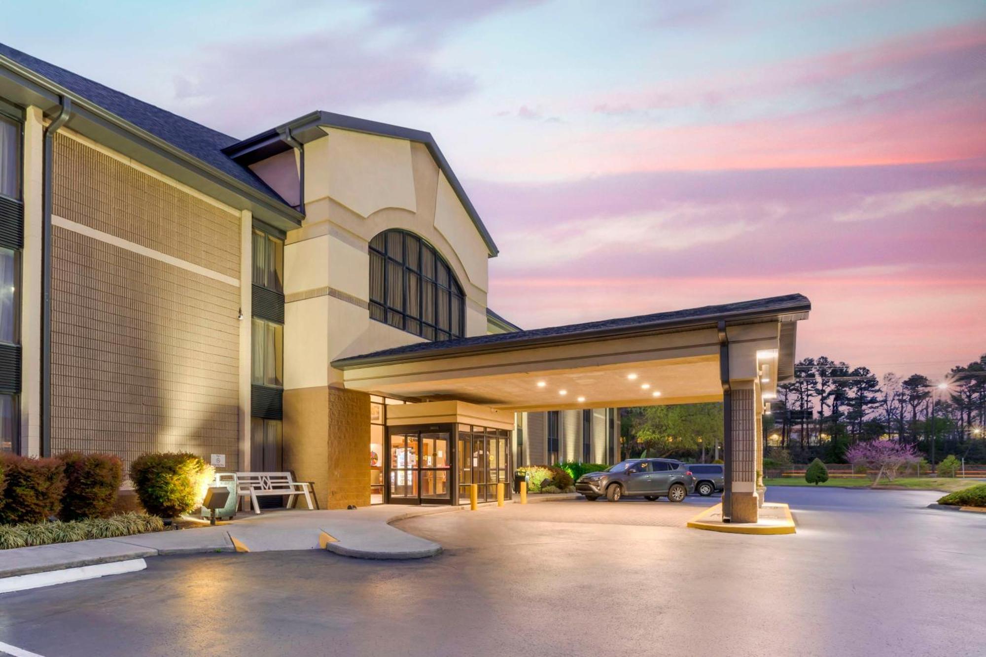 Best Western Plus Knoxville Cedar Bluff Exterior foto